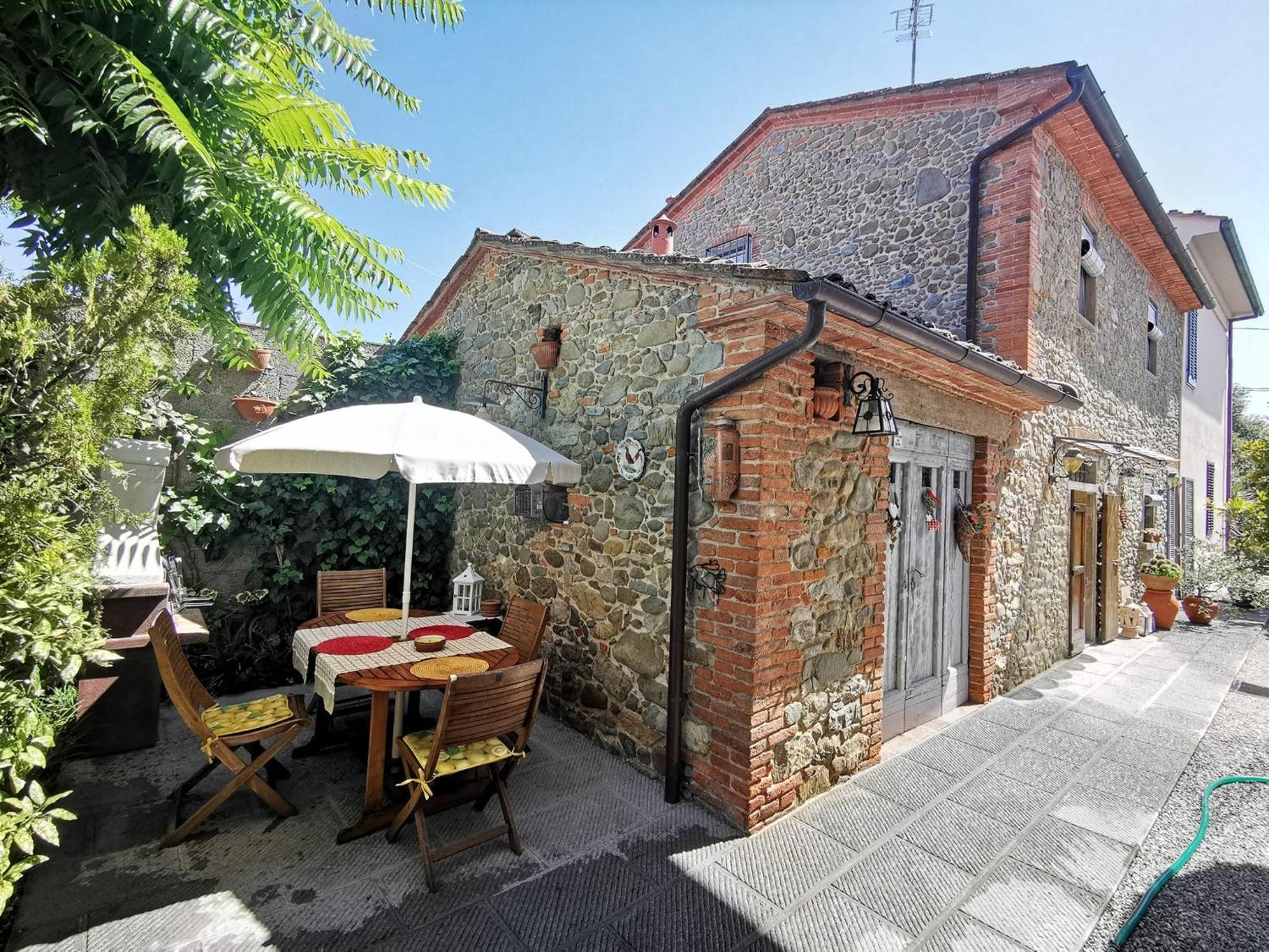 La Casa Dei Nonni Villa Larciano Екстериор снимка