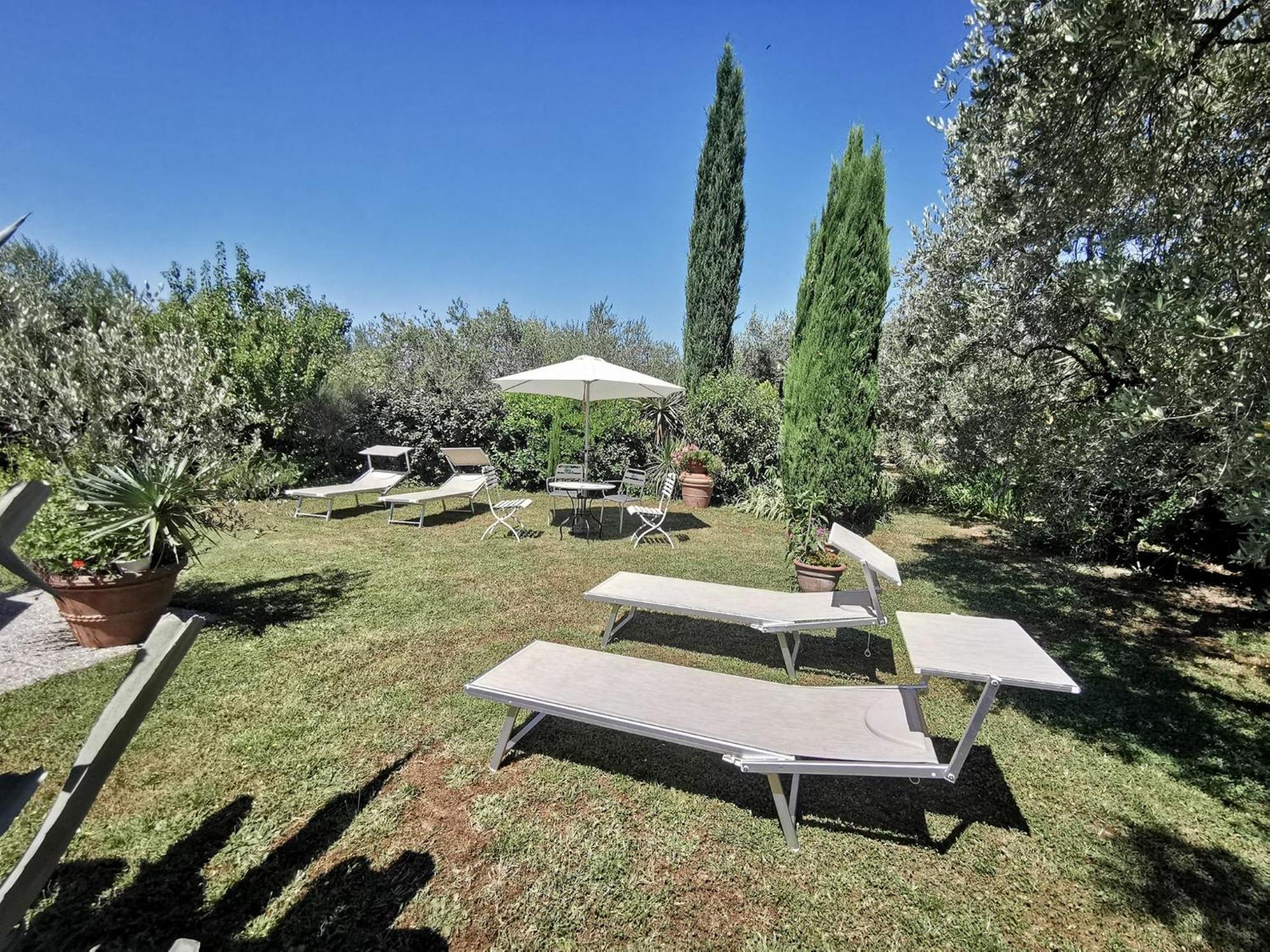 La Casa Dei Nonni Villa Larciano Екстериор снимка