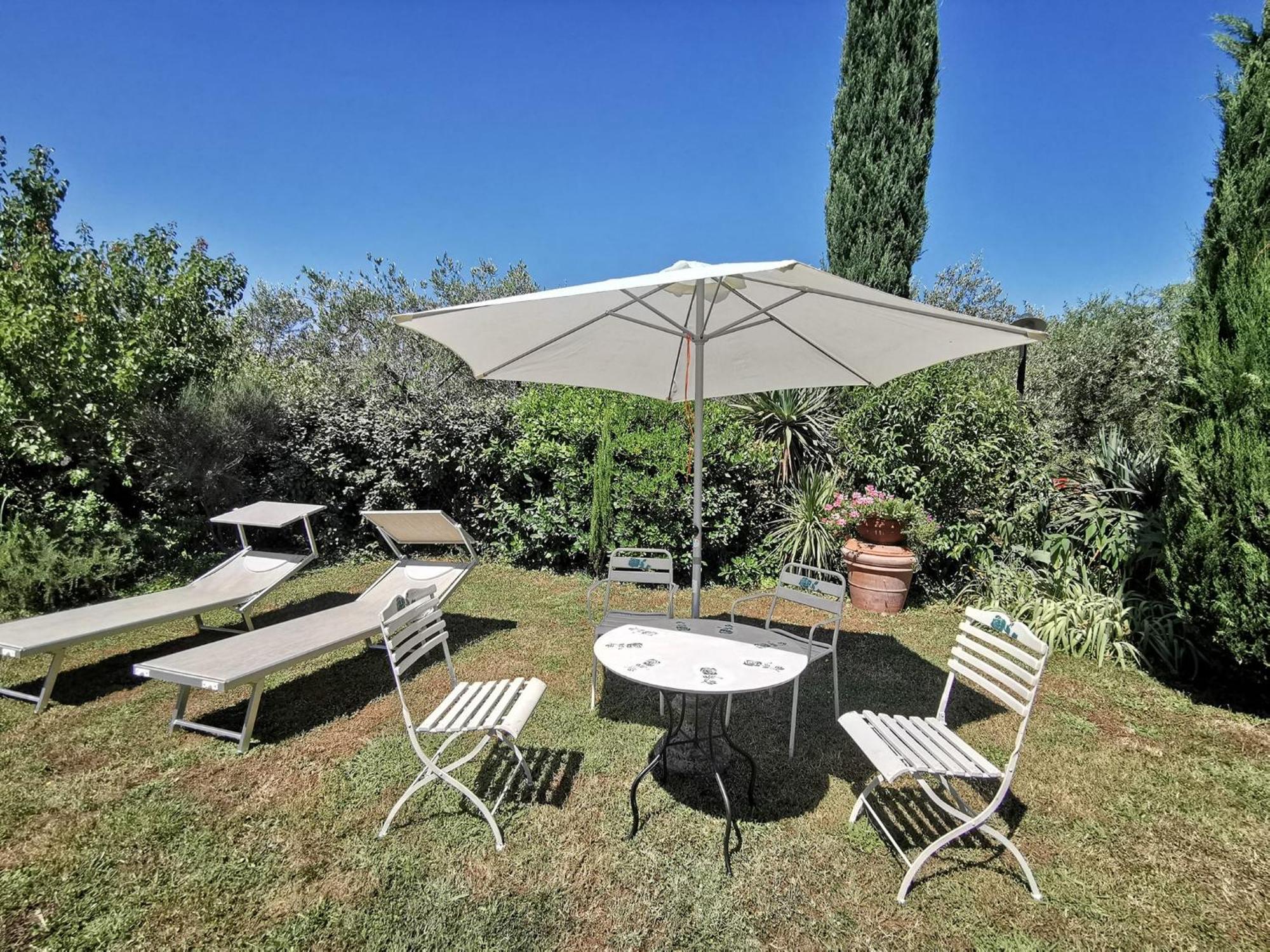 La Casa Dei Nonni Villa Larciano Екстериор снимка